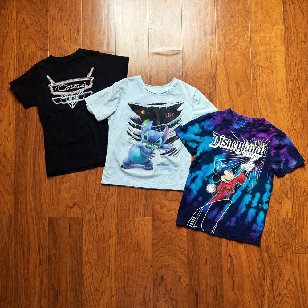 Disneyland Boys T-Shirt Bundle Size XS (4) | Stitch, Cars Land & Mickey Tie-Dye